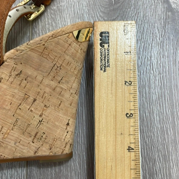 MICHAEL Michael Kors Cork Wedge Peep Toe Faux Suede Sandal 9M - Picture 13 of 15